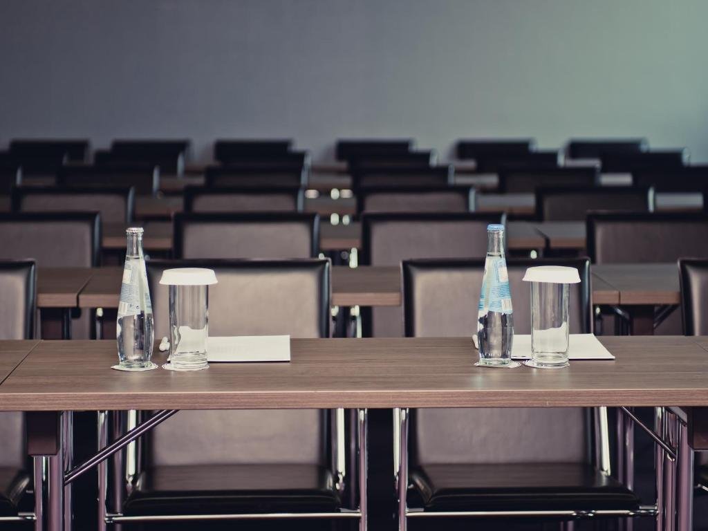 Баку: Отель Chirag Plaza Hotel & Business Center