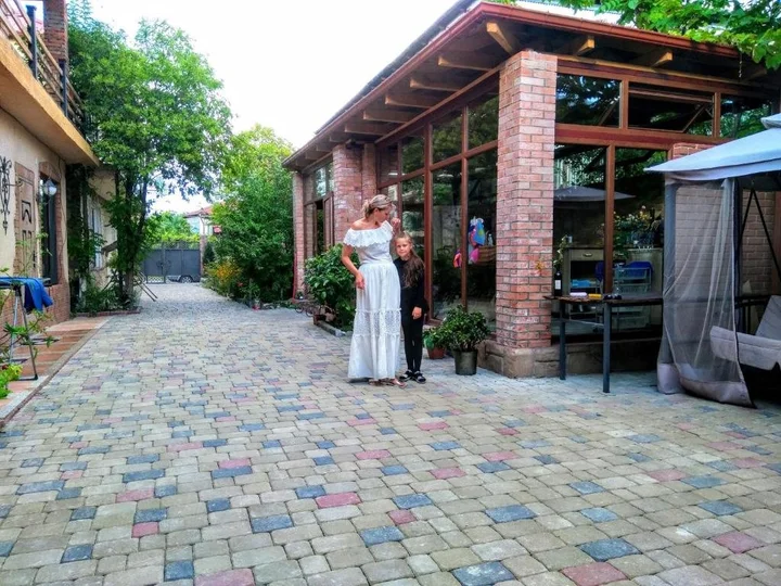 Батуми: Batumi Wonderland Guest House