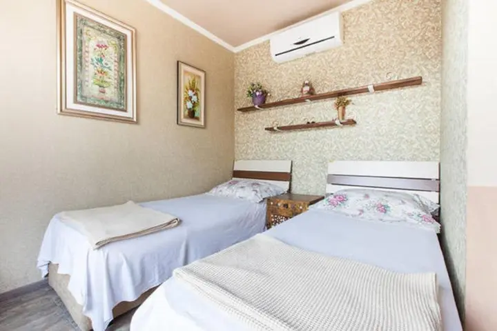 Батуми: Batumi Wonderland Guest House
