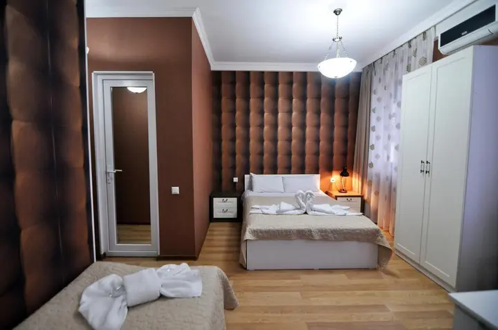 Тбилиси: Отель Renaissance Hotel Tbilisi