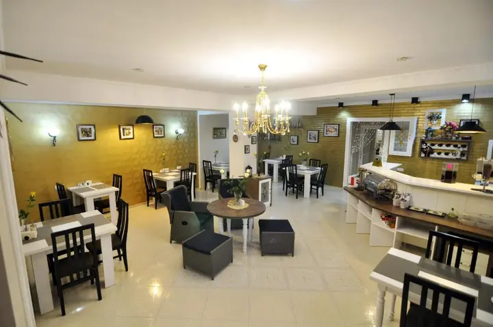 Тбилиси: Отель Renaissance Hotel Tbilisi