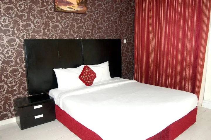 Шарджа: Al Ferdous Hotel Apartments