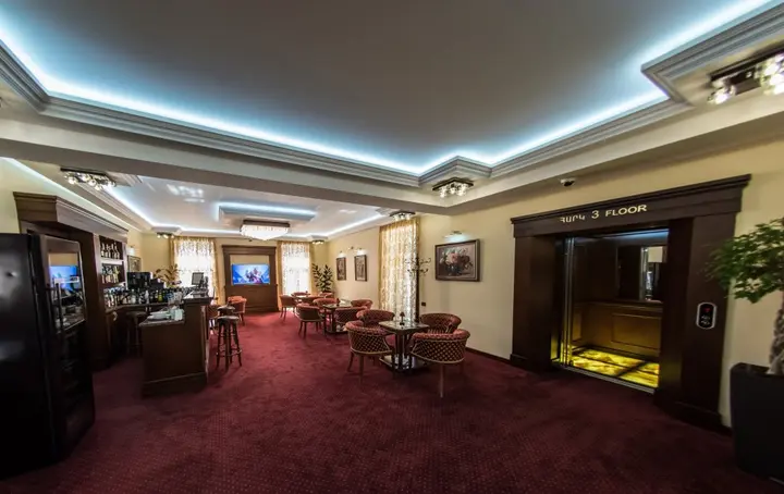 Цахкадзор: Курортный отель Elegant