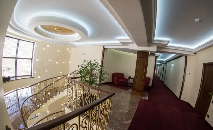Цахкадзор: Курортный отель Elegant
