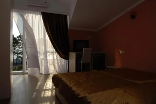 Уреки: Hotel Exotica
