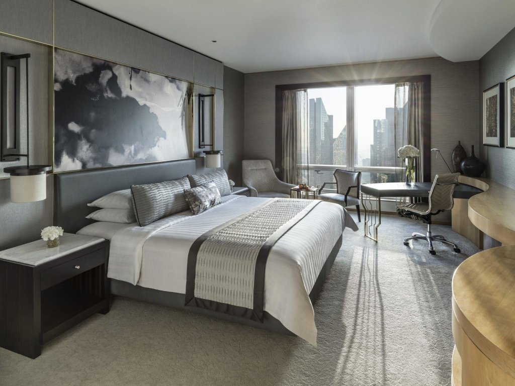 Дубай: Shangri-La Residences and Apartments