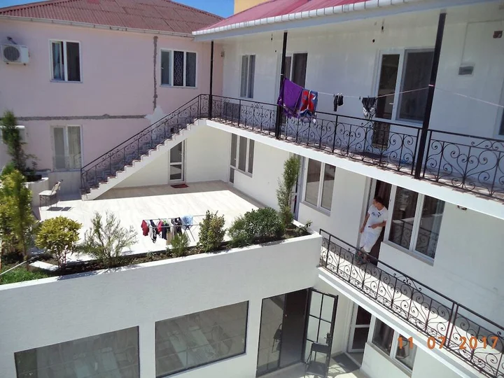 Уреки: Red Hotel Georgia