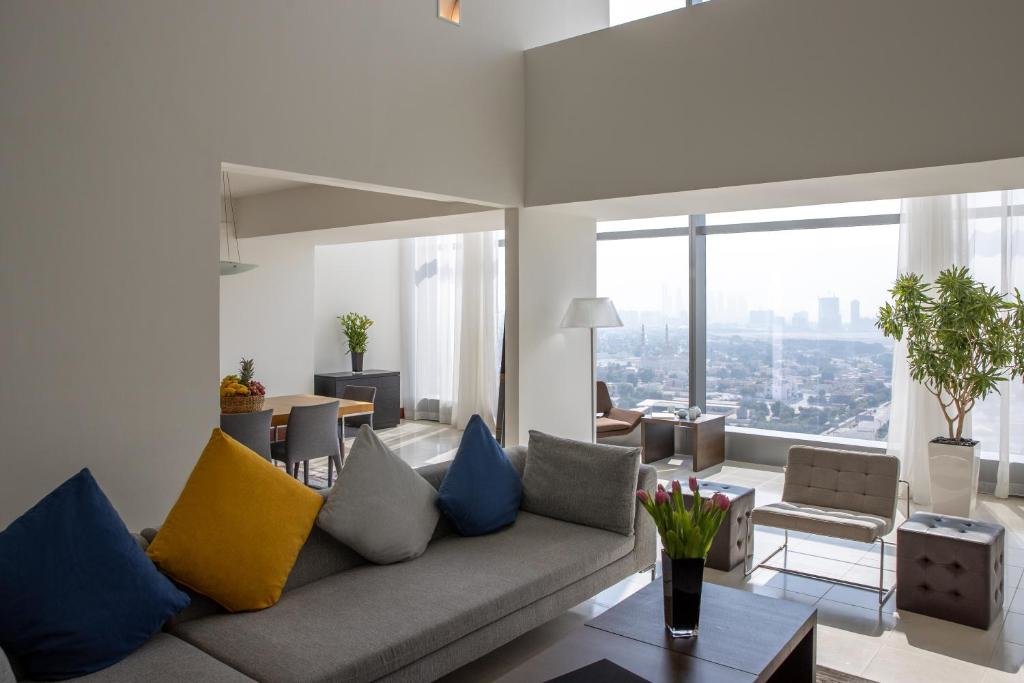 Дубай: Jumeirah Living - World Trade Centre