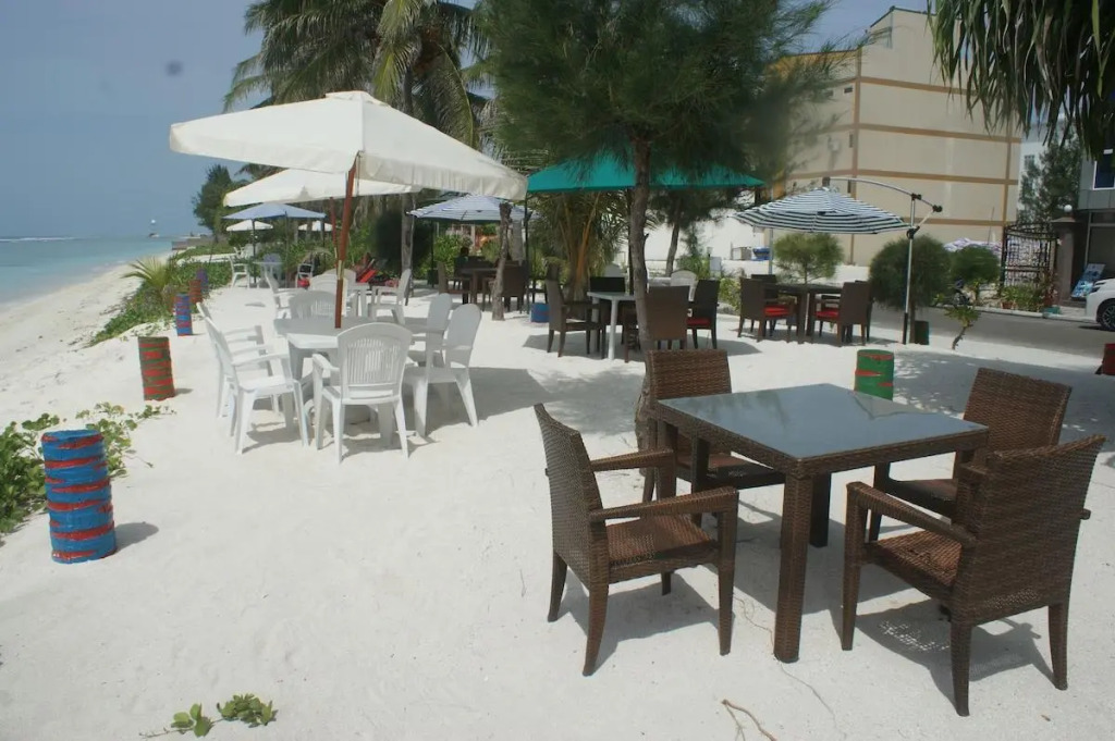 Северный атолл Мале: Отель Rivethi Beach 