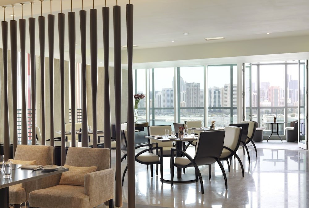 Абу-Даби: Four Seasons Hotel Abu Dhabi at Al Maryah Island