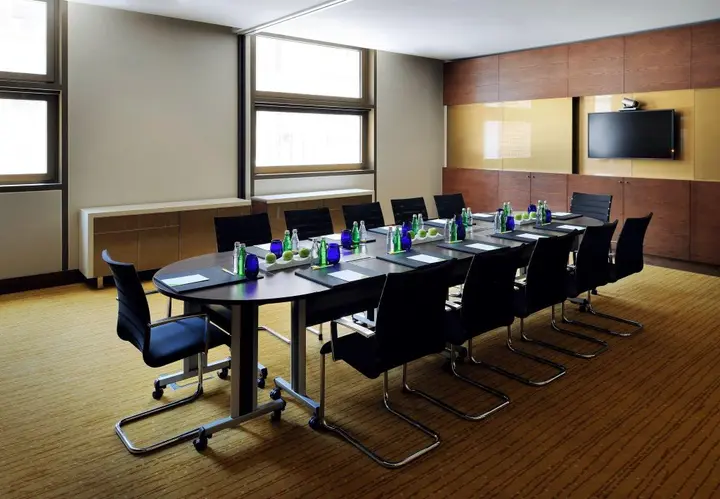 Абу-Даби: Courtyard by Marriott World Trade Center Abu Dhabi