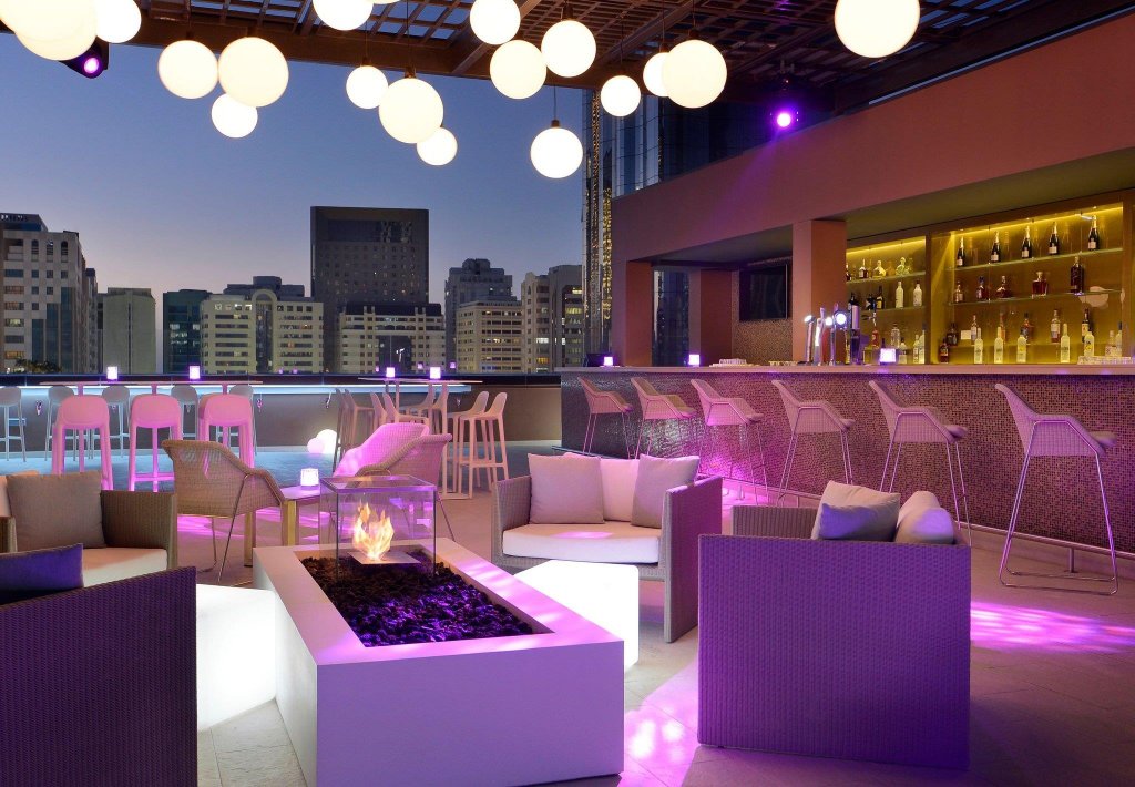 Абу-Даби: Courtyard by Marriott World Trade Center Abu Dhabi