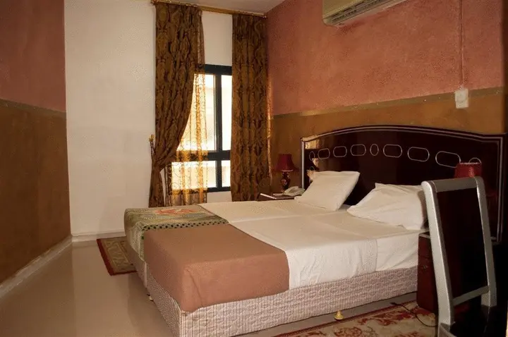 Дубай: Shalimar Park Hotel