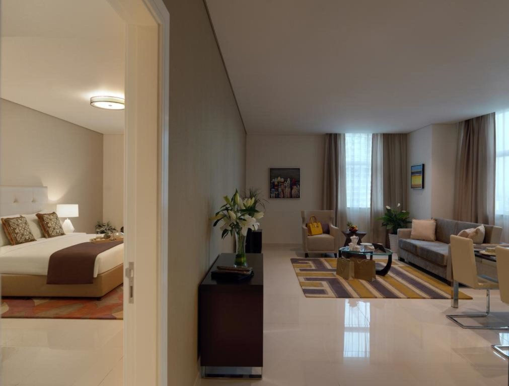 Дубай: DAMAC Maison Cour Jardin