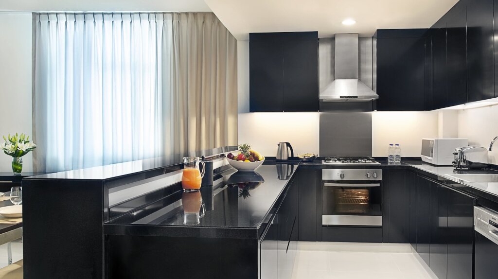 Дубай: DAMAC Maison Cour Jardin
