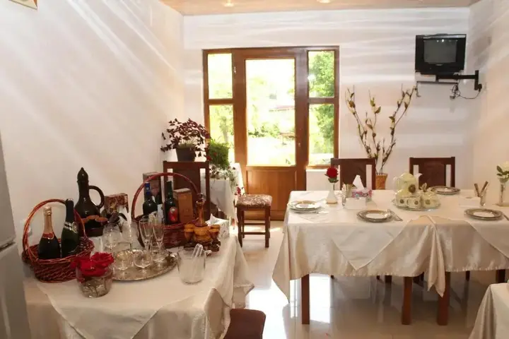 Горис: Hotel MIRA