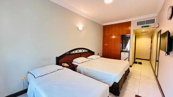 Дубай: San Marino Hotel