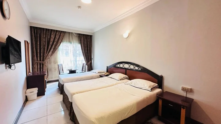 Дубай: San Marino Hotel