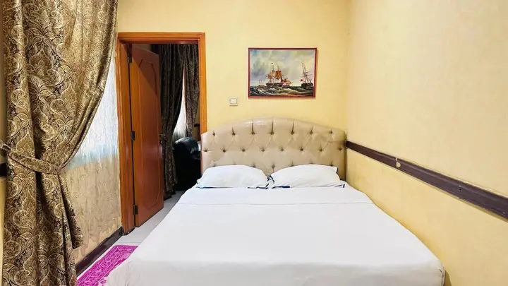 Дубай: San Marino Hotel