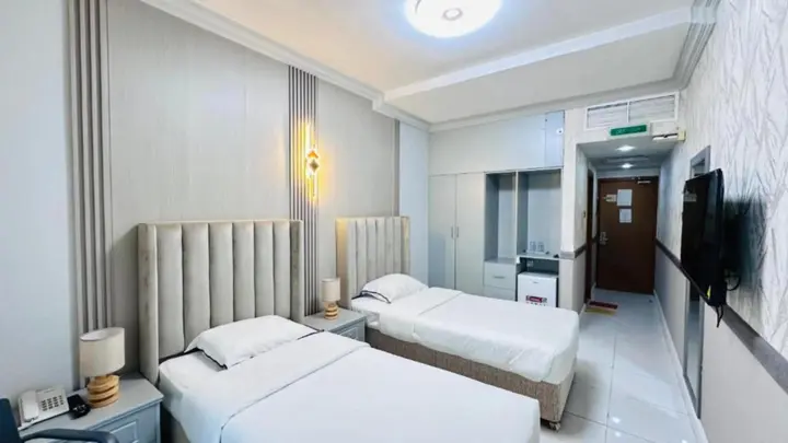 Дубай: San Marino Hotel