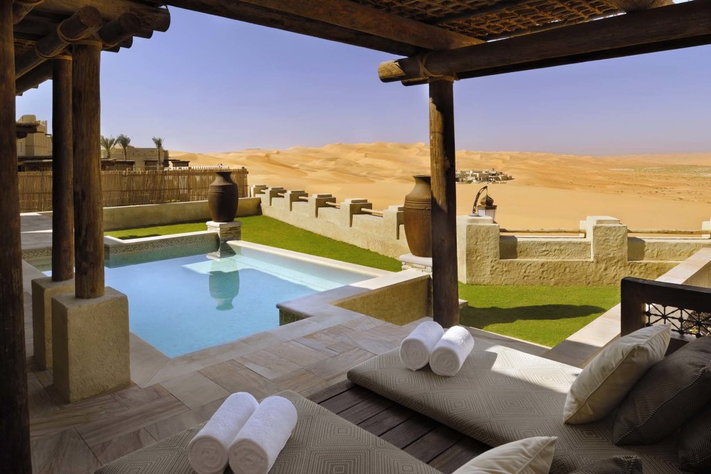 Оазис Лива: Qasr Al Sarab Desert Resort by Anantara