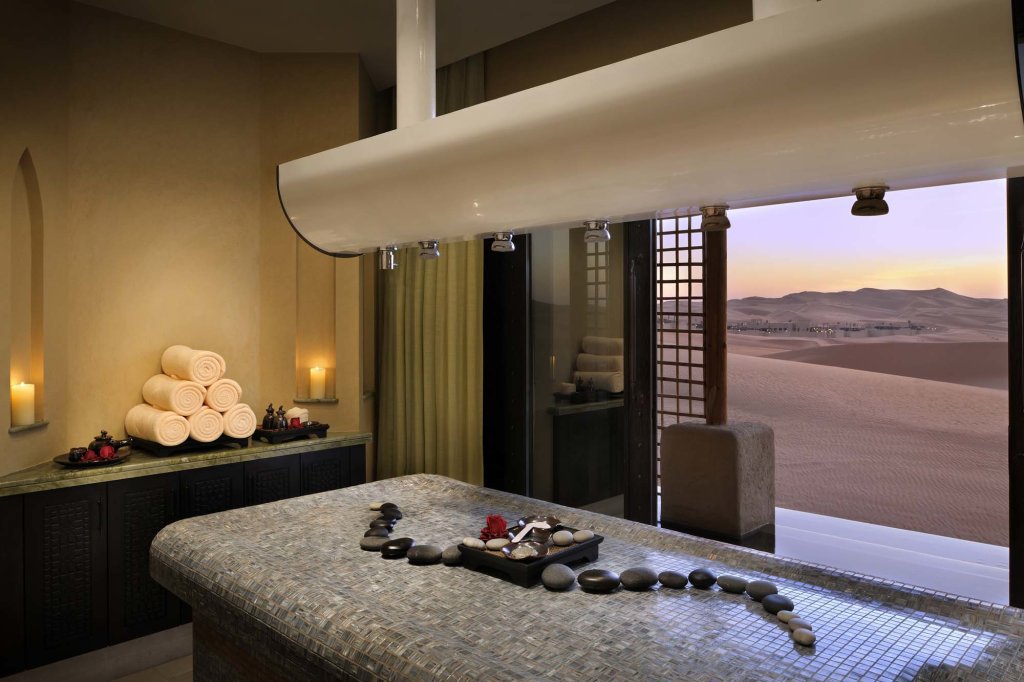 Оазис Лива: Qasr Al Sarab Desert Resort by Anantara