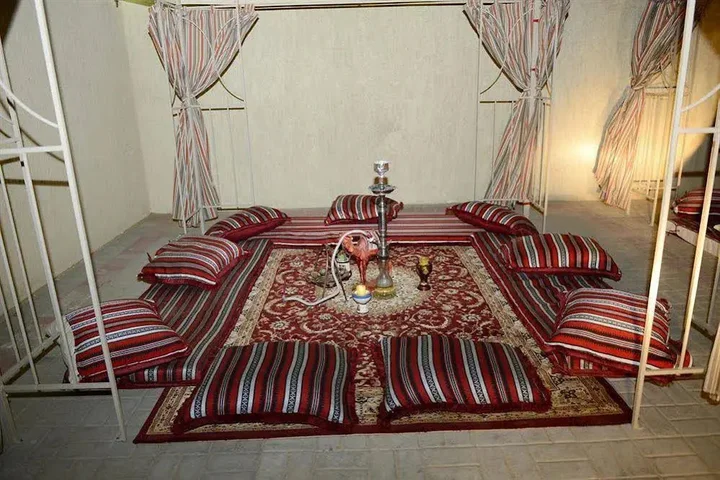 Аджман: Camel Campus