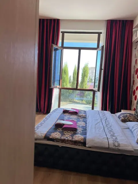 Тбилиси: Hotel Ellegance