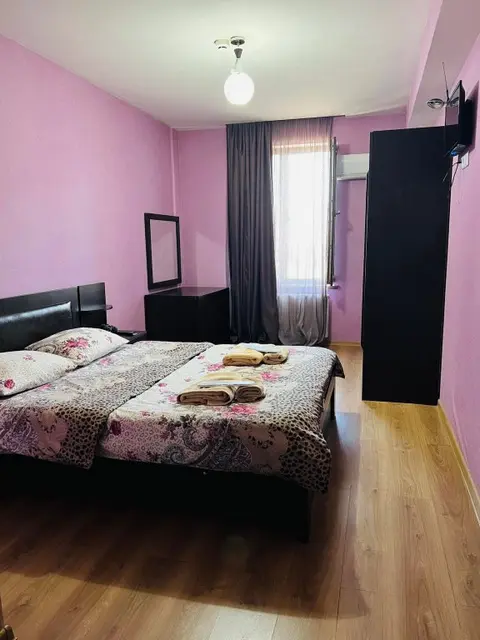 Тбилиси: Hotel Ellegance