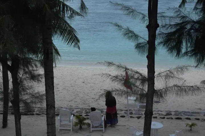 Северный атолл Мале: Transit Beach View