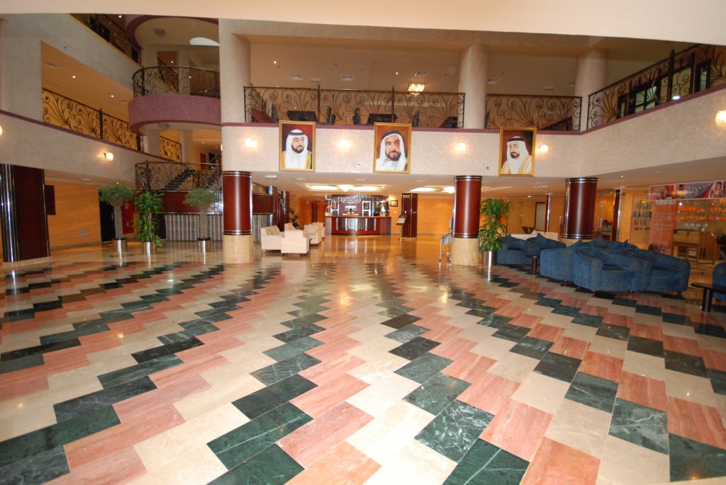 Шарджа: Al Bustan Hotel