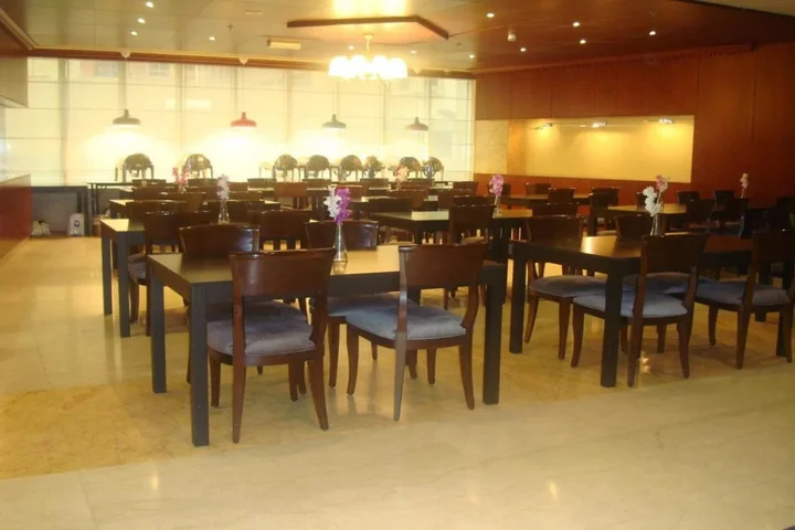 Дубай: Al Manar Grand Hotel Apartments