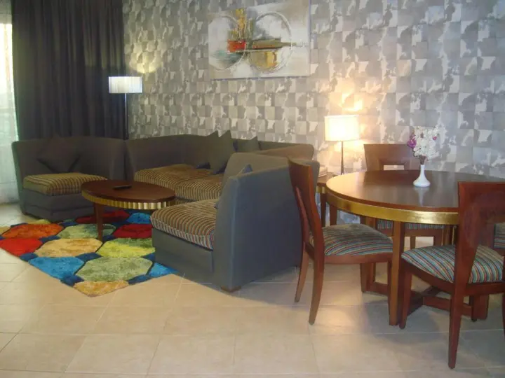 Дубай: Al Manar Grand Hotel Apartments