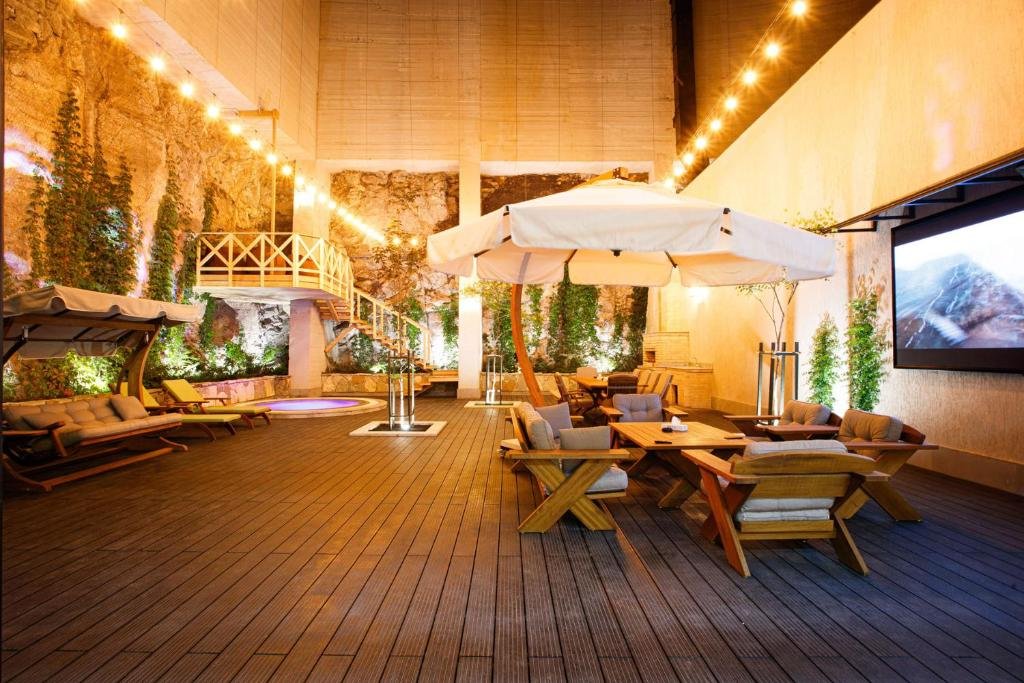 Ереван: Ibiza Hotel