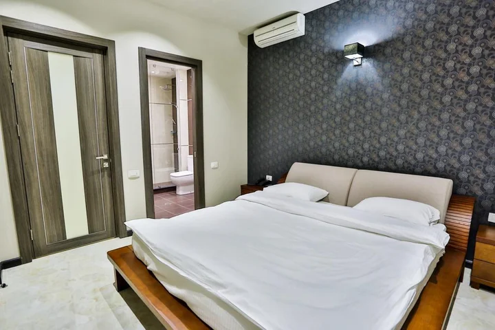 Ереван: Ibiza Hotel