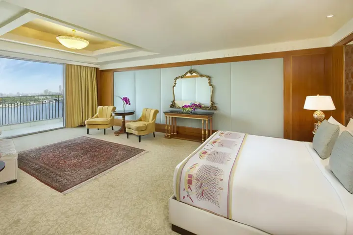 Каир: The Nile Ritz-Carlton, Cairo
