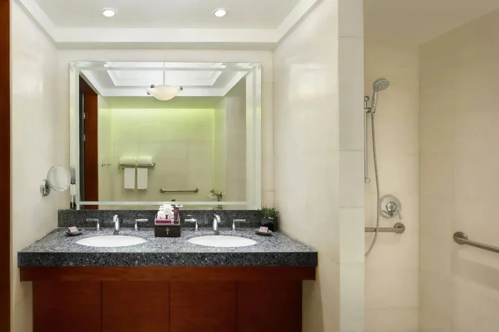 Каир: The Nile Ritz-Carlton, Cairo