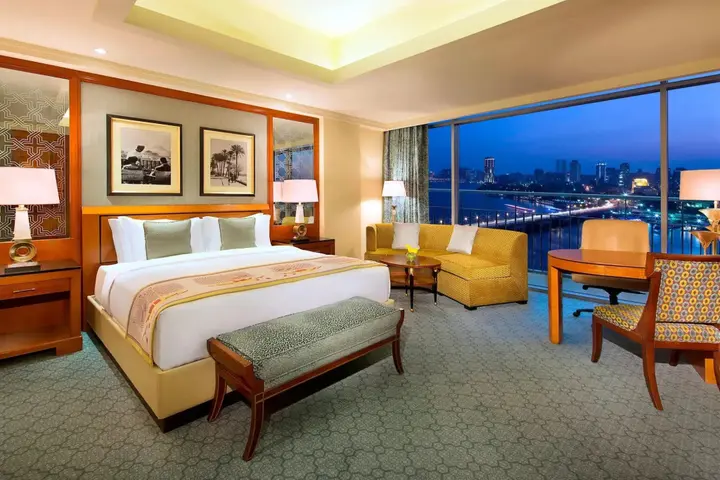 Каир: The Nile Ritz-Carlton, Cairo