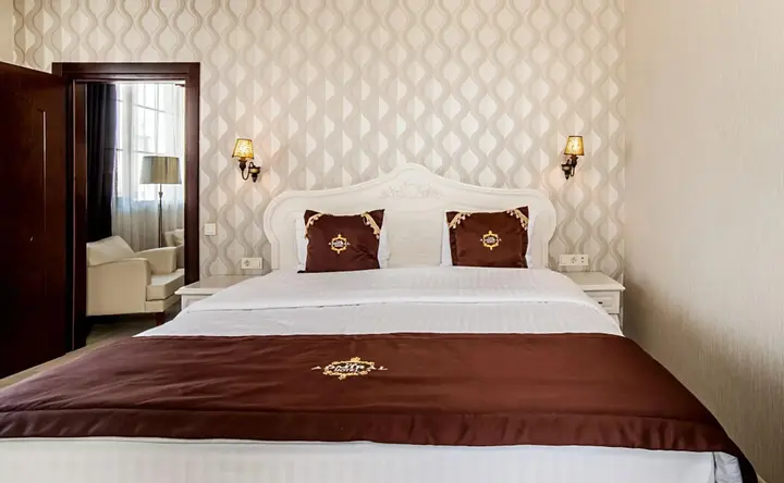 Батуми: The Admiral Hotel