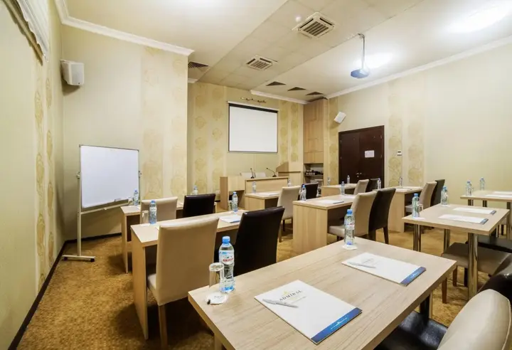Батуми: The Admiral Hotel