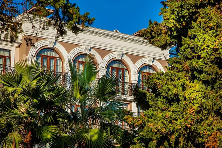 Батуми: The Admiral Hotel