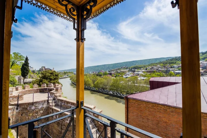 Тбилиси: Metekhis Galavani Hostel
