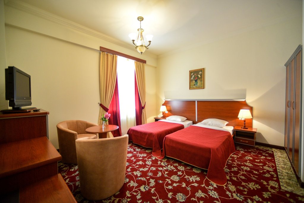 Ереван: METROPOL HOTEL Yerevan