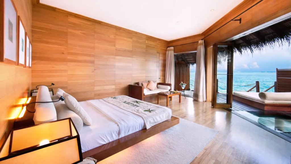 Раа Атолл: Курорт Adaaran Prestige Water Villas - with Dine around Premium All inclusive - 24 hours – 45 Minutes from Male by Seaplane