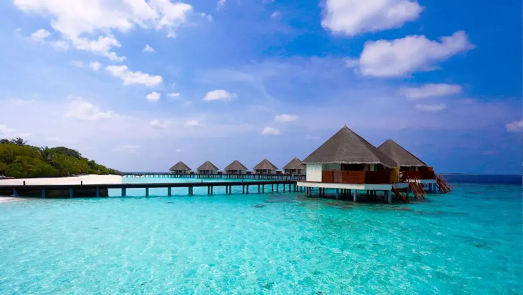 Раа Атолл: Курорт Adaaran Prestige Water Villas - with Dine around Premium All inclusive - 24 hours – 45 Minutes from Male by Seaplane