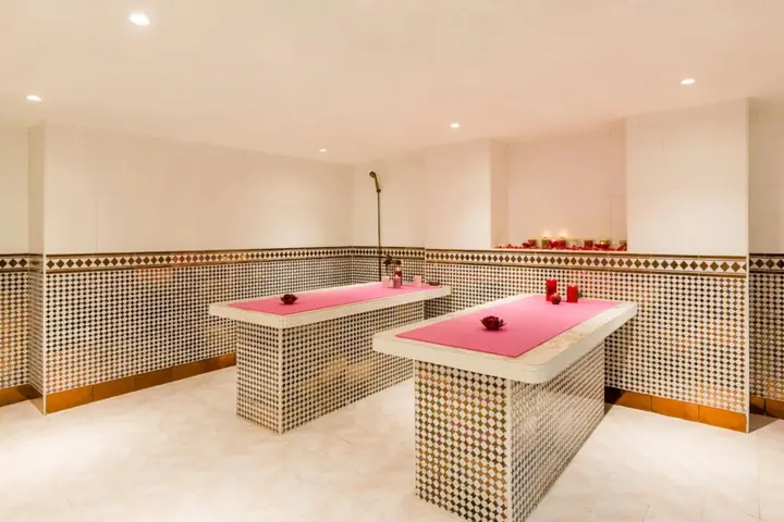 Дубай: Al Sarab Hotel