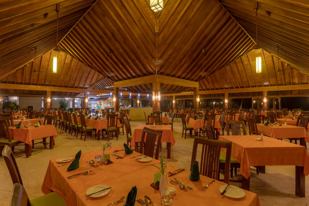 Атолл Адду: Canareef Resort Maldives