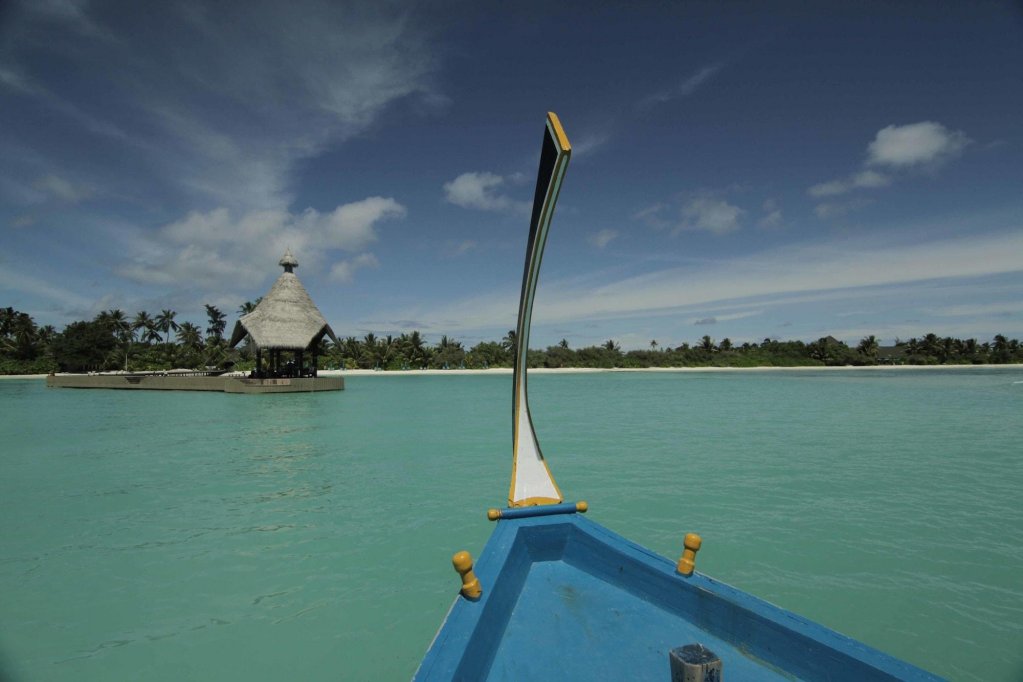 Атолл Адду: Canareef Resort Maldives