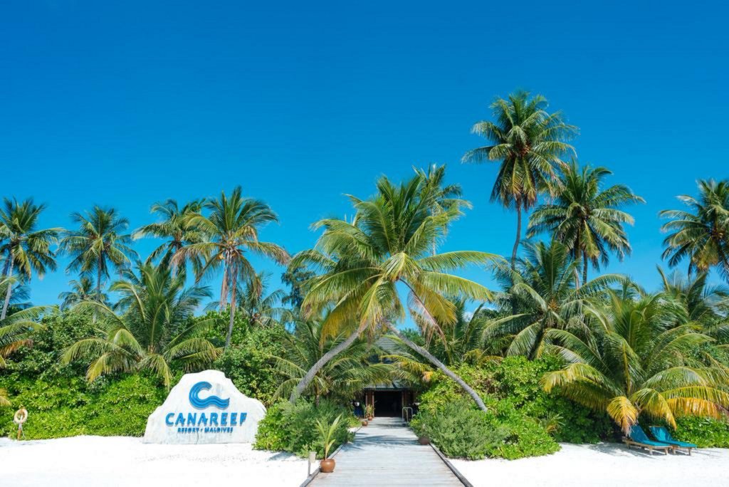 Атолл Адду: Canareef Resort Maldives