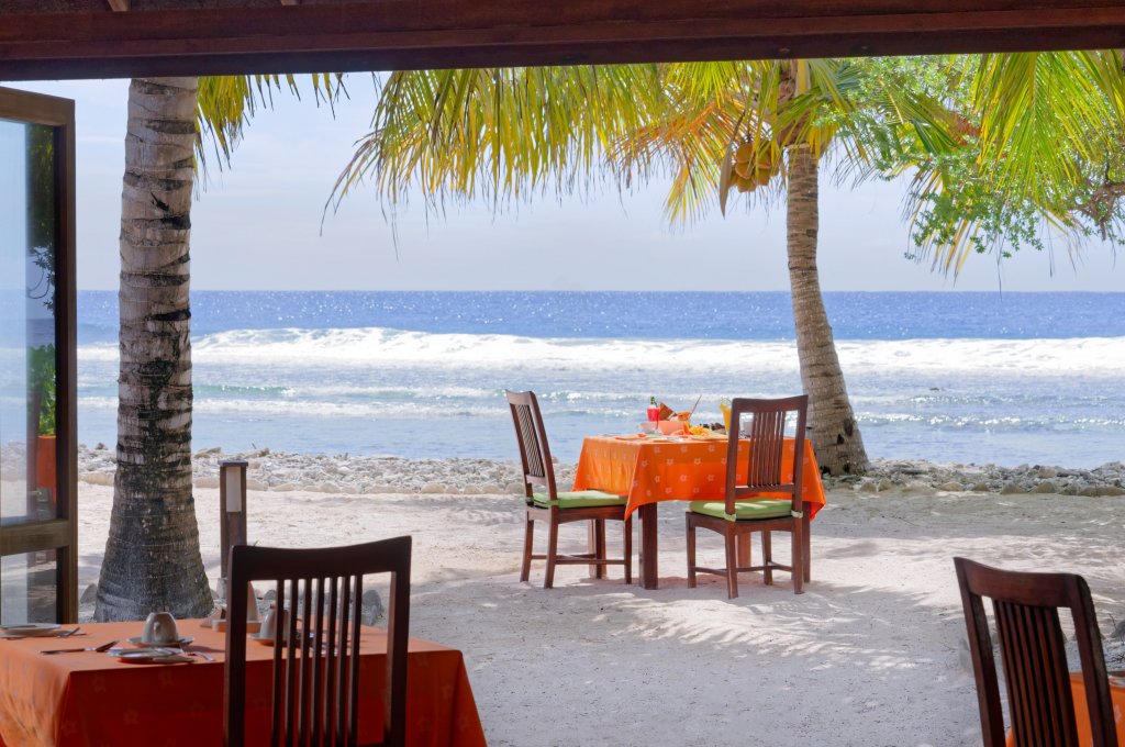 Атолл Адду: Canareef Resort Maldives